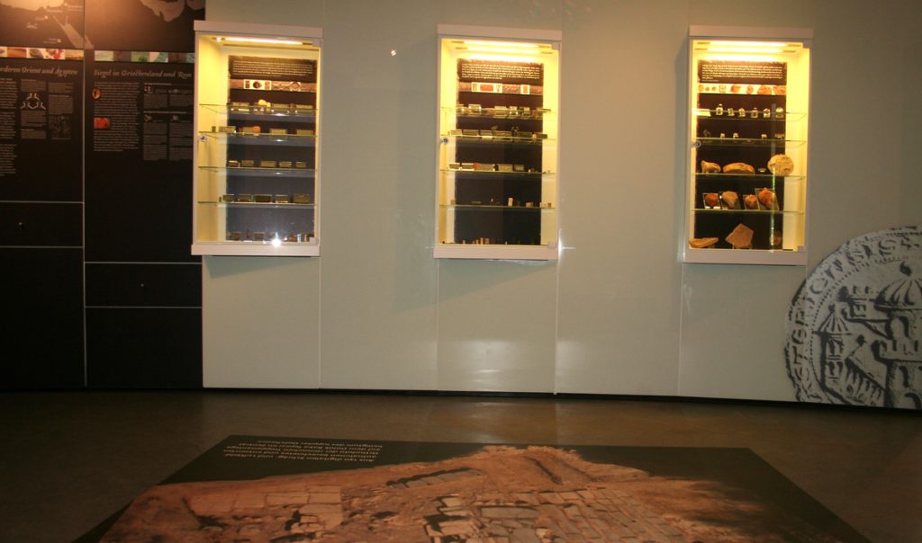 Sonderausstellung Zwischen Hellespont und Nemrud Dag – Archäologisches Museum WWU
